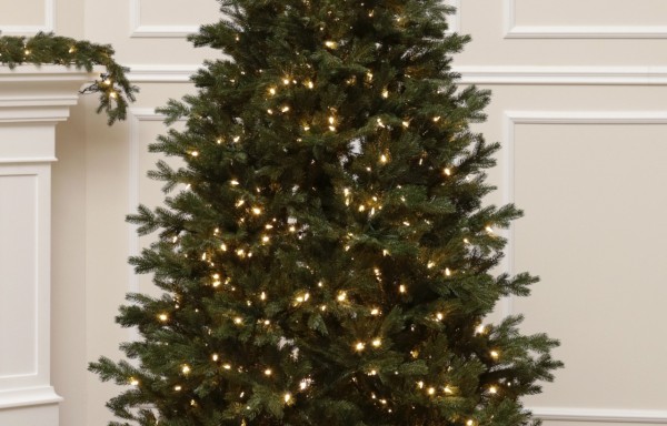 100% Spritzgussnadeln Künstlicher Weihnachtsbaum 600 LED-215 cm-Rocky Mountain