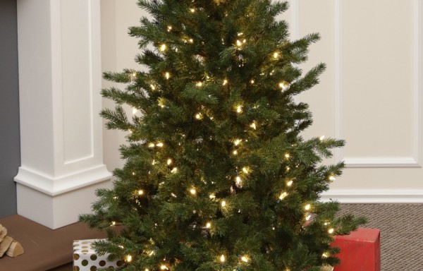 100% Spritzgussnadeln Künstlicher Weihnachtsbaum 250 LED-155 cm Balsam Flr