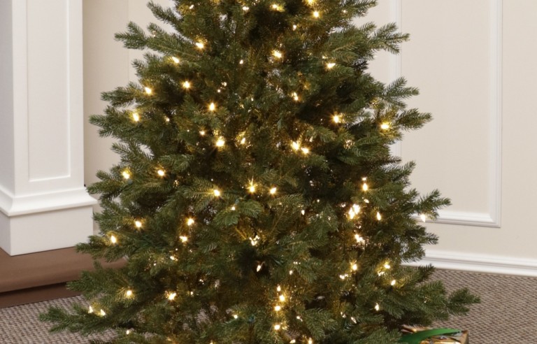 100% Spritzgussnadeln Künstlicher Weihnachtsbaum 250 LED-155 cm-Rocky Mountain