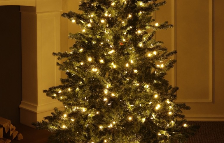 100% Spritzgussnadeln Künstlicher Weihnachtsbaum 400 LED-185 cm Balsam Fir