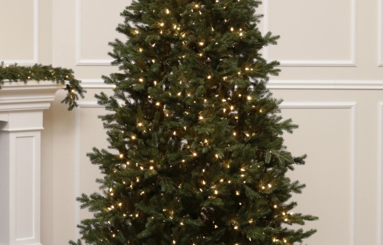 100% Spritzgussnadeln Künstlicher Weihnachtsbaum 750 LED-260 cm-Rocky Mountain