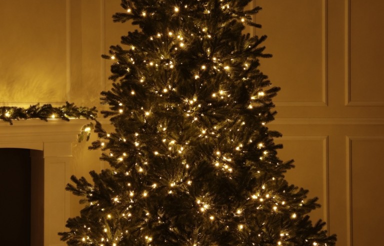 Full Spritzgussnadeln Künstlicher Weihnachtsbaum 305 cm-1350 LED-Black Hill Spruce