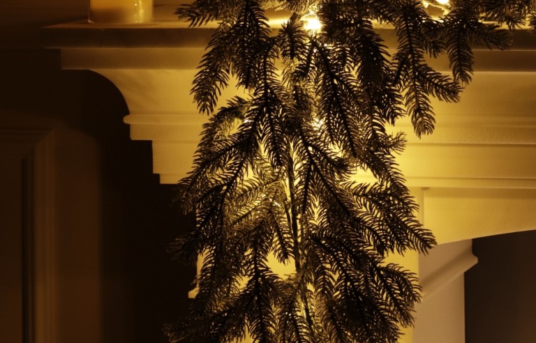 Tannengirlande mit Schnee-Full PE-50 LED-270 cm-White Angel