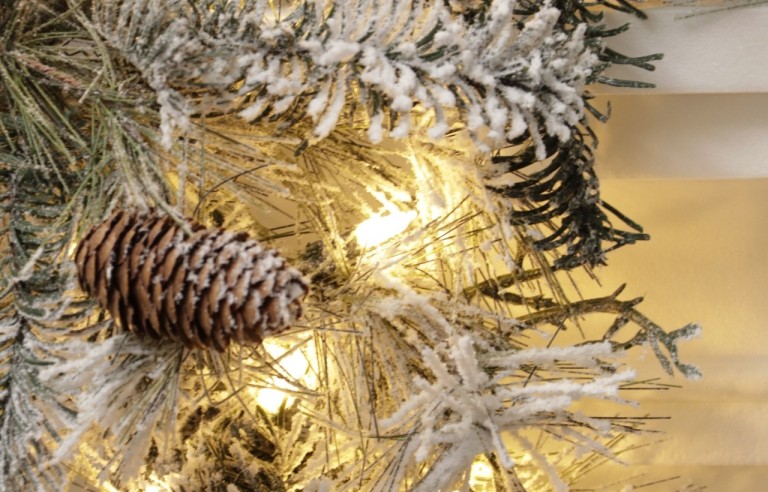 Weihnachtsgirlande mit Schnee-Full PE-100 LED-270 cm-Winter Dream 